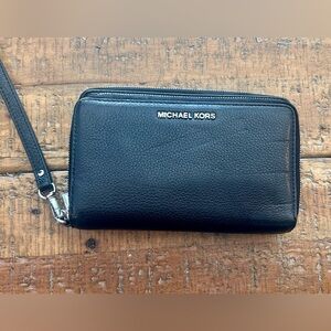 Michael Kors Black Leather Double Zip Wristlet Wallet